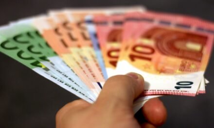 An In-Depth Guide on The Affordable Crowdfunding Software