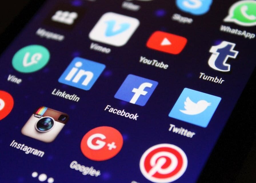 Master The Best Social Media Management Tools