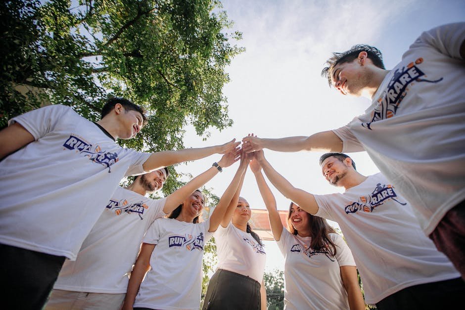 Managing Remote Teams? Master The Art of Team Building