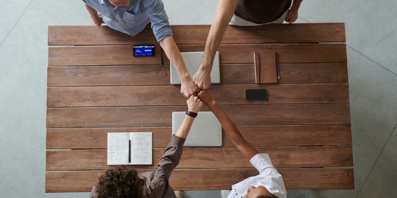 The Best Tools for Maintaining Business Relationships to The Zenith