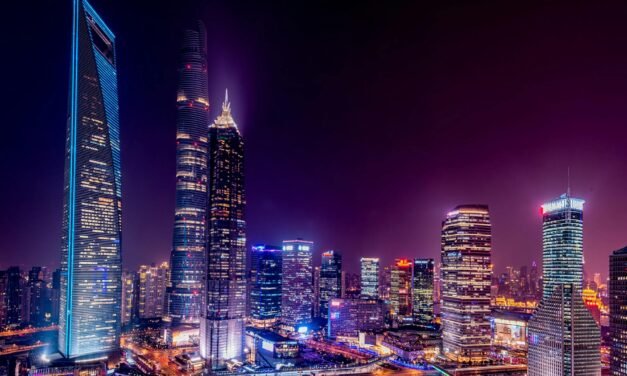 How-To Guide: The Best Networking Tools for Professionals